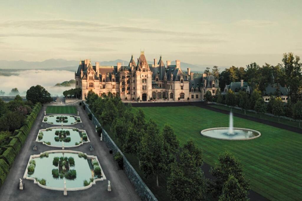 Bluebirds Nest 10 Min To Avl Biltmore Hot Tub Cont Bkfst Sparkling Water Эшвилл Экстерьер фото